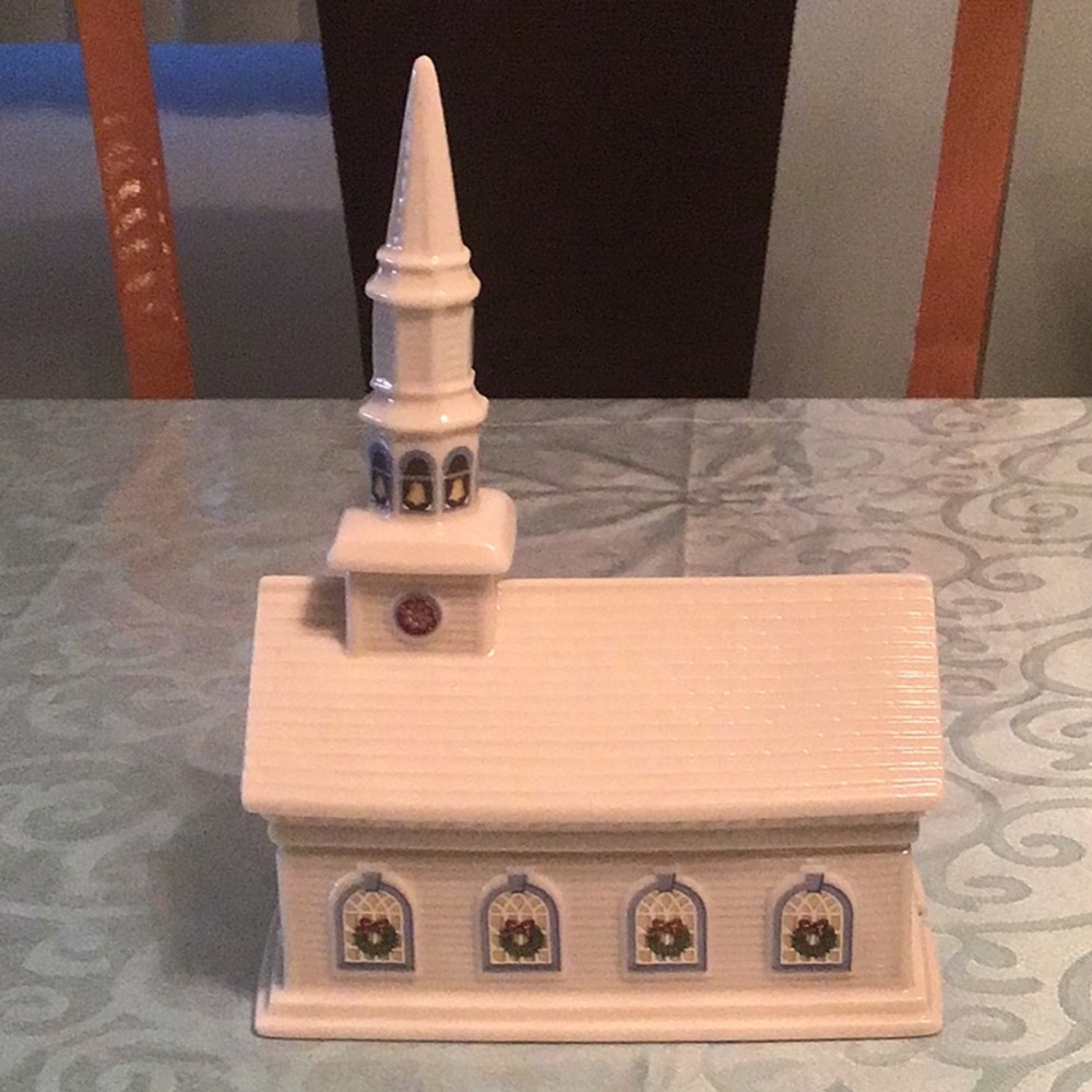 LENOX CHINA HOLIDAY VILLAGE COLLECTION